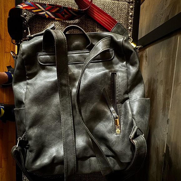 Gray backpack purse - Picture 2 of 4